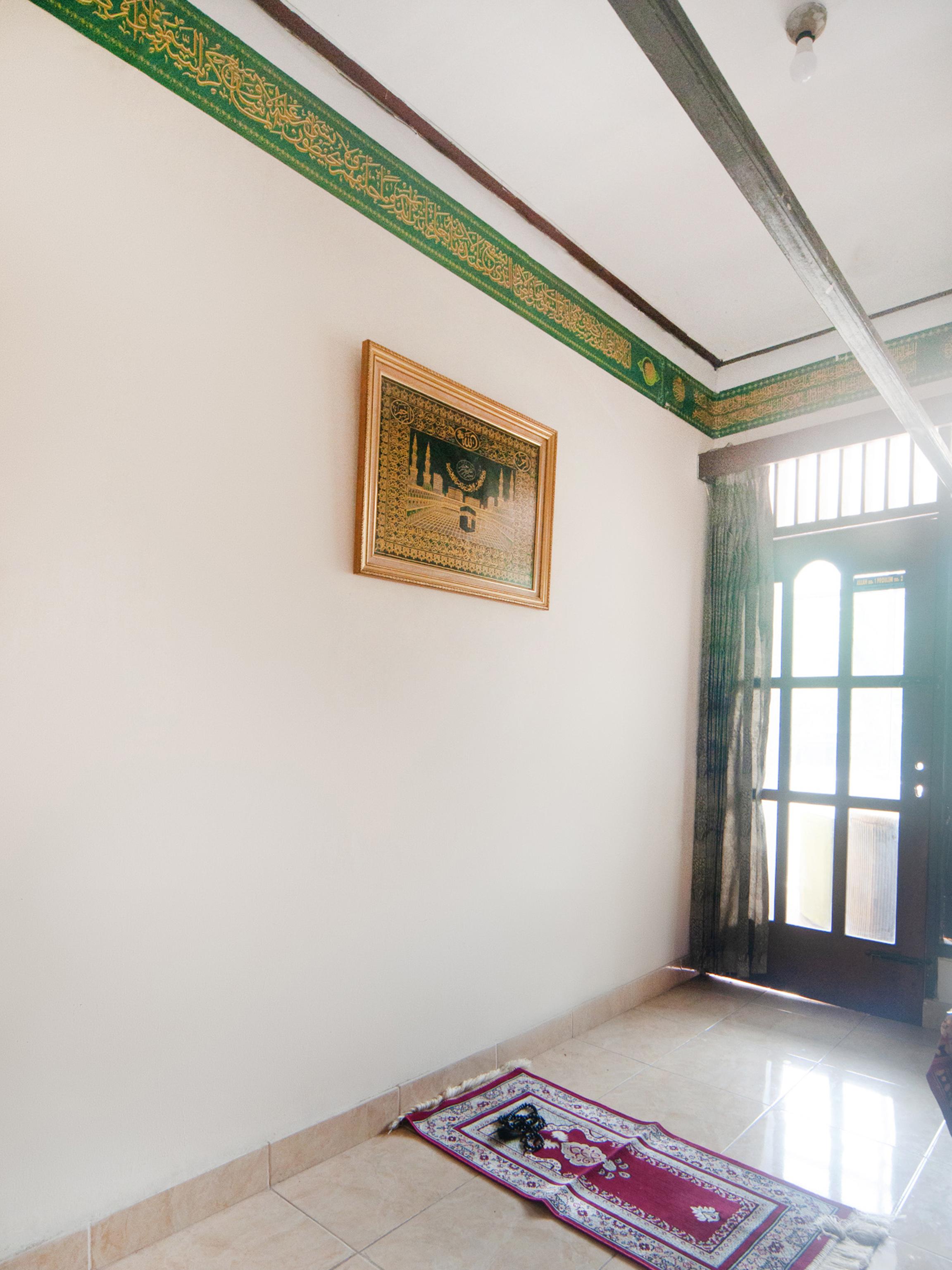 Oyo 2256 Danysa Guesthouse Jakarta Buitenkant foto